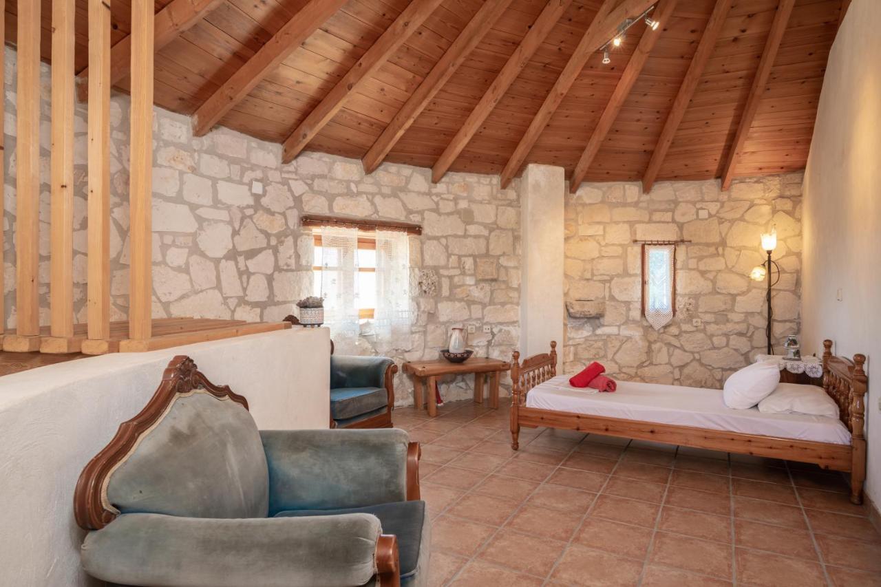Vasilikí Gerakomylos Stone House מראה חיצוני תמונה